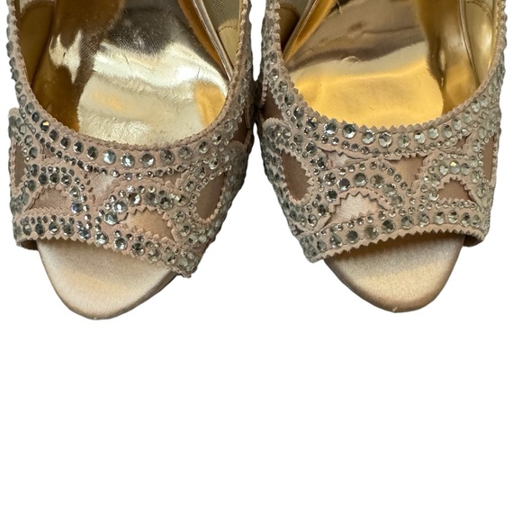 Badgley Mischka Witney Embellished Peep Toe Pump - Picture 5 of 6